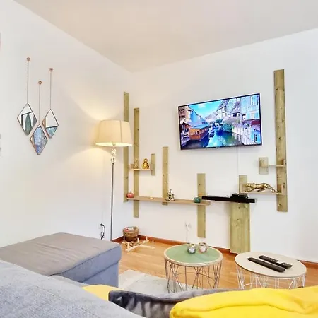 Le Stan - Centre - Parking - Exterieur - Fibre - Relax Apartament *